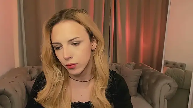 Tiffany  King online show from April 9, 5:42 am