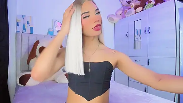 baby cleo  online show from February 3, 10:58 pm