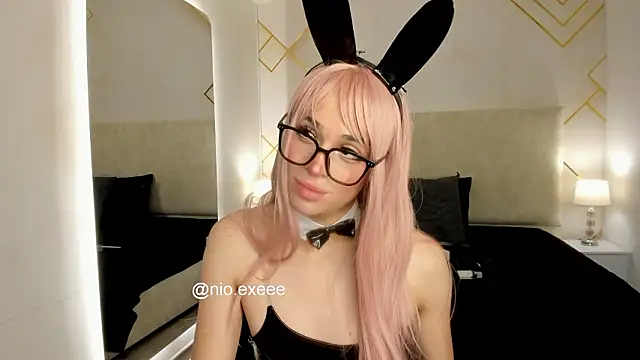 Nioki  online show from March 7, 8:20 am