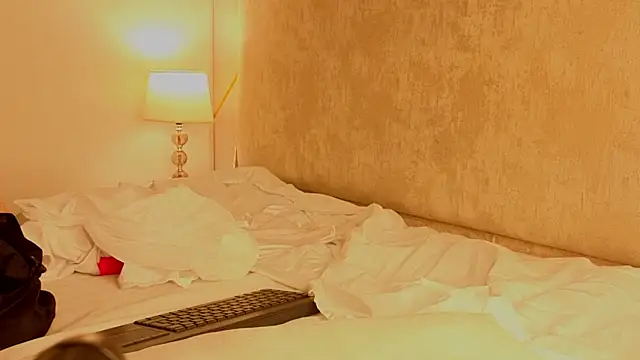 Nioki  online show from March 25, 4:29 am