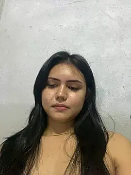 zara noire online show from March 24, 3:17 pm