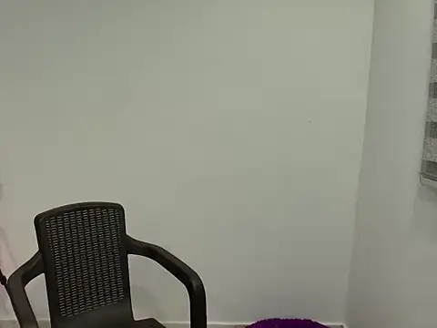 DollsKiara online show from April 13, 1:53 am