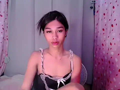 katrina bigcock69 online show from April 6, 1:59 am