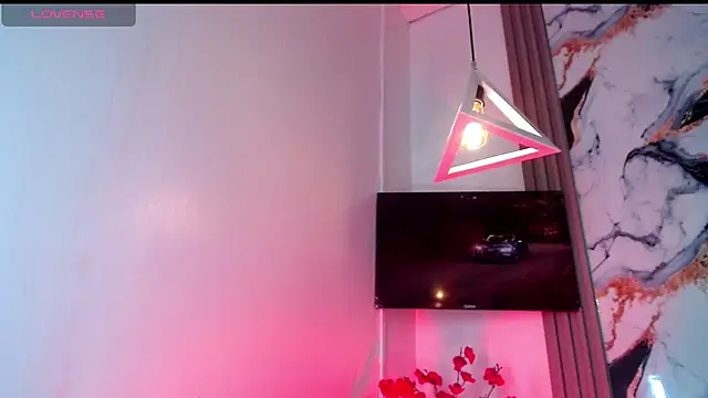 Alondra Wile online show from April 15, 7:19 pm