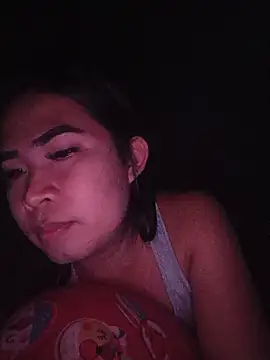 Roxanne Smith23 online show from August 1, 7:37 pm