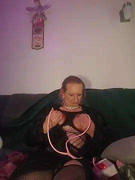 1FallenErica1 online show from March 6, 3:28 pm