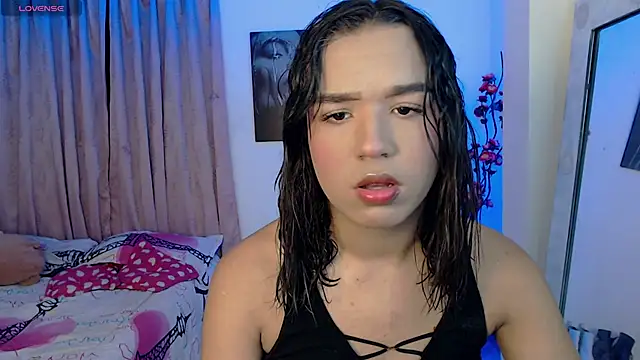 Candyy doll   online show from March 5, 6:46 pm