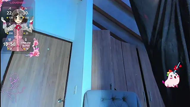 SkyeGabbyRose online show from June 17, 7:31 am