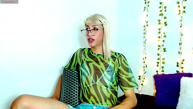 Andrea Nx online show from April 4, 7:56 pm