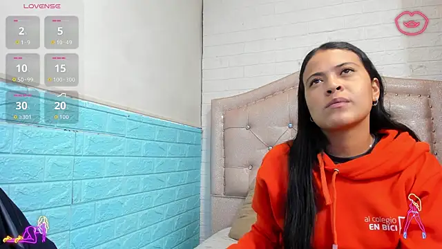 LITTLE-NESSA online show from April 14, 1:38 pm