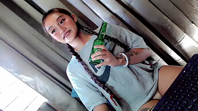 Jessicasfantasy online show from March 24, 2:06 am