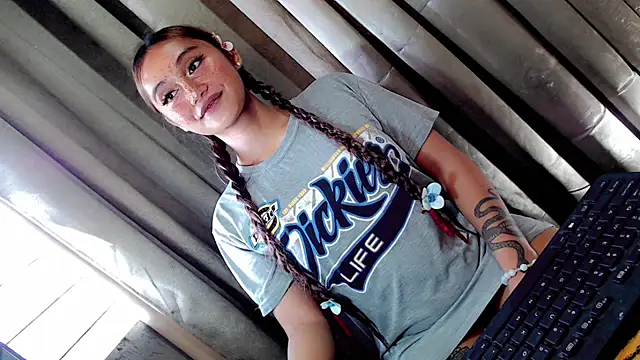 Jessicasfantasy online show from March 27, 2:04 am