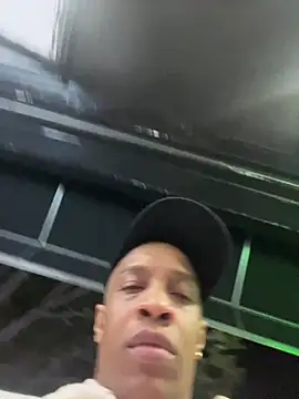 PHAT FTM KLIT87 online show from April 18, 1:07 am