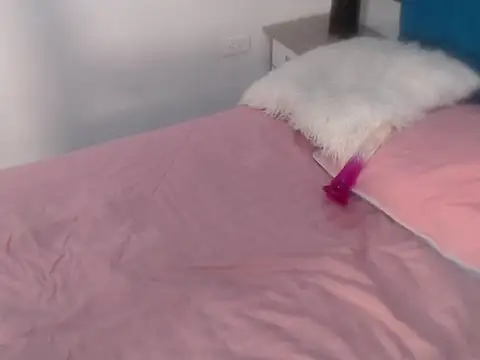 Nathaly Sam online show from April 16, 11:33 am