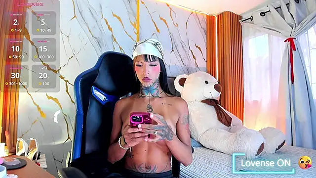 Dafne kee online show from April 10, 12:55 pm