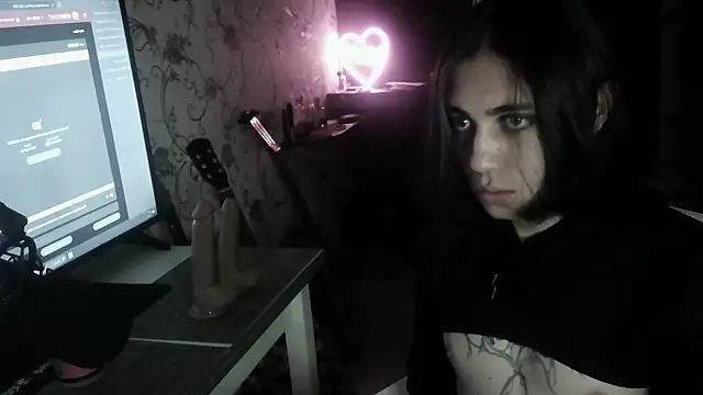 Kira UwU 666 online show from July 24, 8:17 pm