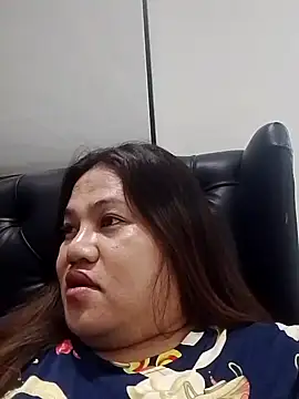 Snapshot of Andrea0414 chatting on March 16, 7:46 am Andrea0414 online show from March 16, 7:46 am