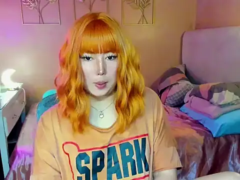 HOTnWILDalice online show from October 1, 2:34 am