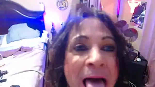 AerobicSleeve online show from February 6, 7:36 am