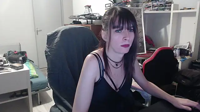 missthon0 online show from February 4, 2:11 pm