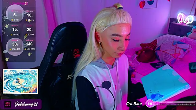 Littlebunny21 online show from February 6, 10:43 pm