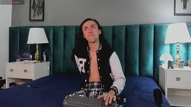 Karol fenixx online show from January 9, 8:24 am