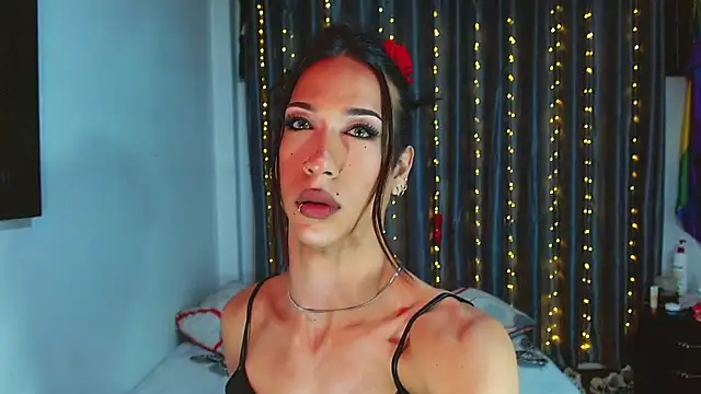 Kenisha Sweet online show from March 10, 1:09 am