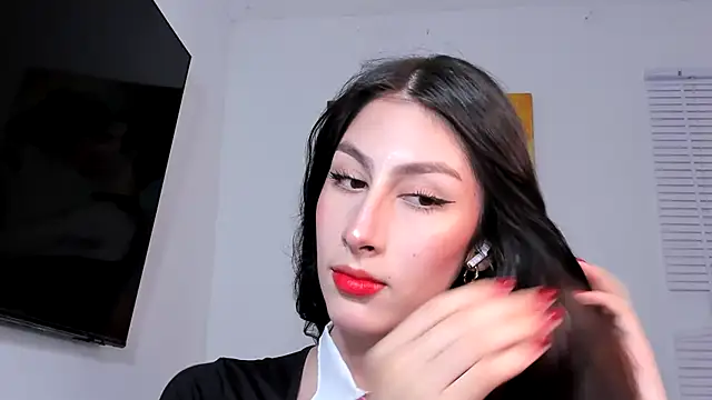 valeria gonzales  online show from December 4, 9:07 pm