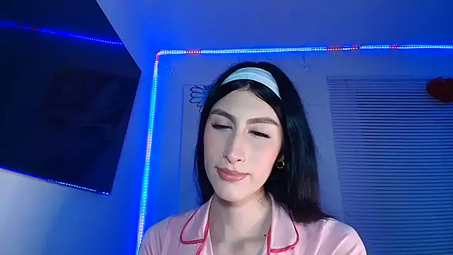 valeria gonzales  online show from November 14, 11:24 pm