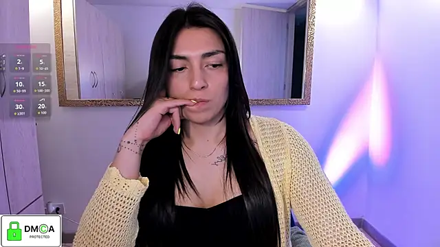 EricaVanderhill online show from November 23, 10:34 pm