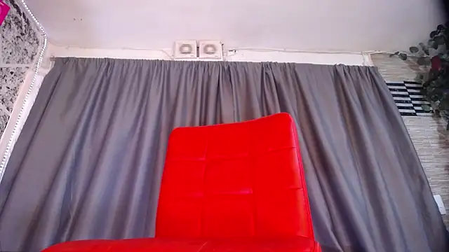 hornytsblonde online show from April 16, 4:18 pm