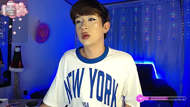 Chris boy  online show from December 20, 9:54 am