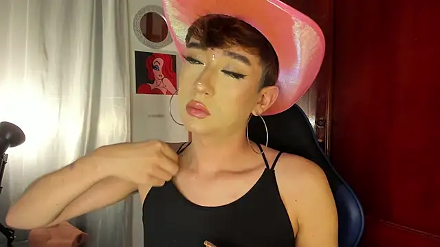 Chris boy  online show from September 25, 7:48 am