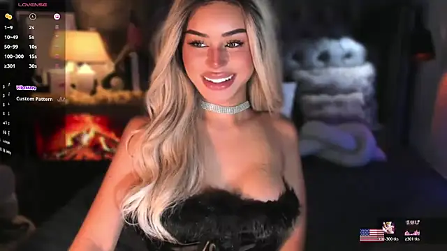 webcumgodess online show from March 24, 4:12 pm