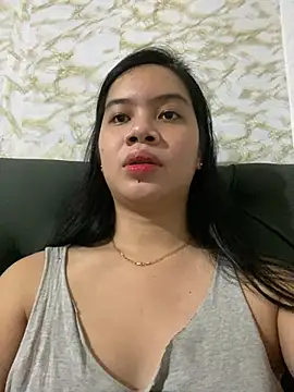 Hebefemme online show from February 26, 4:14 pm