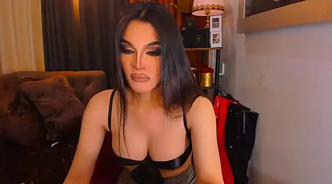 ChalanieFox online show from January 2, 11:49 pm