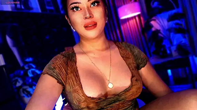 Snapshot of Thalia_Cambridge chatting on October 23, 2:48 am Thalia Cambridge online show from October 23, 2:48 am