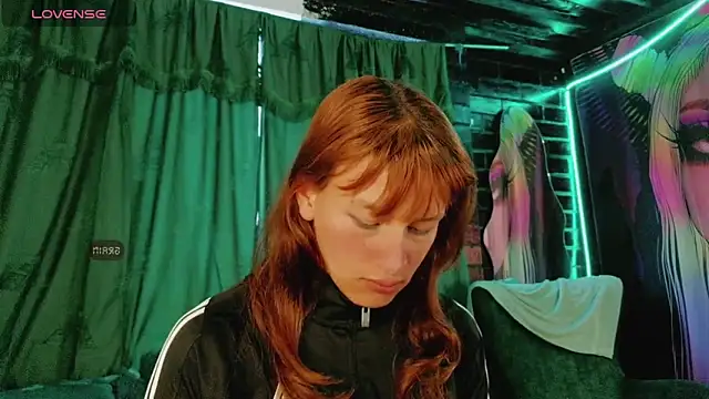 Summer XO online show from April 16, 8:31 pm