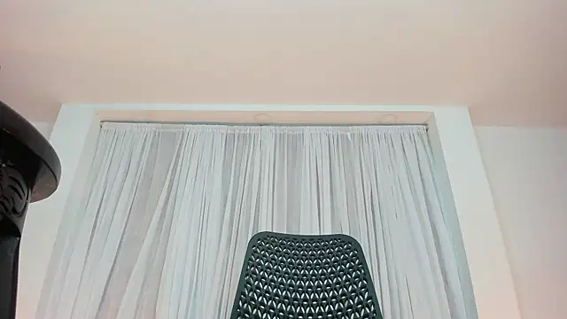 Snapshot of jaddyk_ chatting on October 29, 6:11 am jaddyk  online show from October 29, 6:11 am