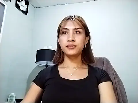 luxxy grand online show from March 13, 9:48 am