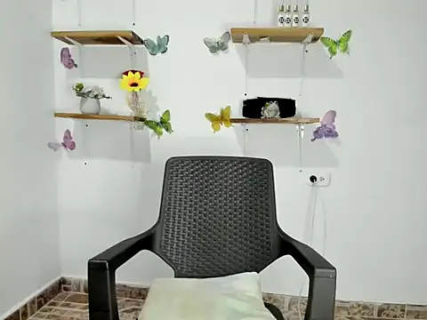 valentine loves online show from March 18, 12:13 am