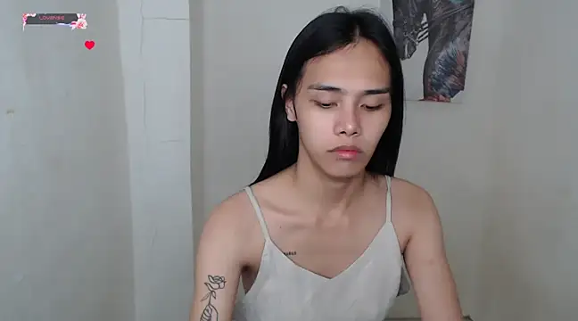 Snapshot of shecutie69 chatting on January 29, 1:27 am shecutie69 online show from January 29, 1:27 am