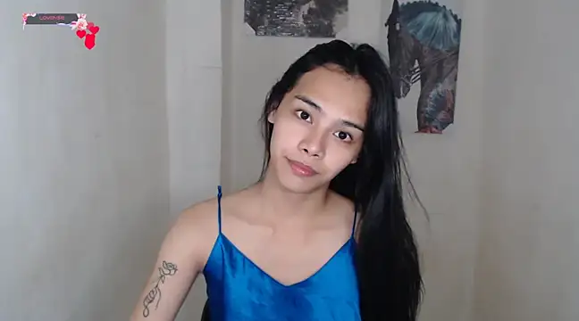 Snapshot of shecutie69 chatting on March 3, 10:07 pm shecutie69 online show from March 3, 10:07 pm