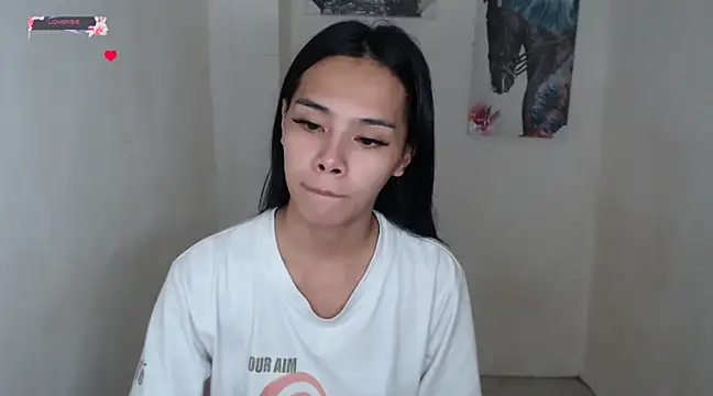 Snapshot of shecutie69 chatting on March 7, 11:20 pm shecutie69 online show from March 7, 11:20 pm