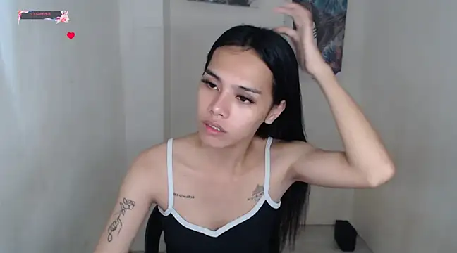 Snapshot of shecutie69 chatting on March 10, 12:51 am shecutie69 online show from March 10, 12:51 am