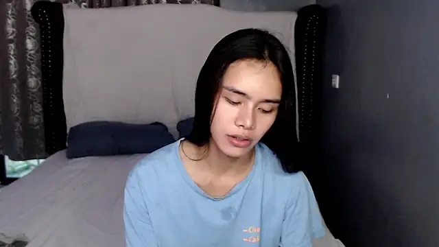 Snapshot of shecutie69 chatting on October 15, 11:16 pm shecutie69 online show from October 15, 11:16 pm