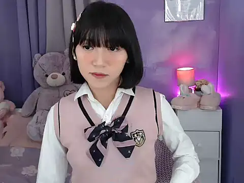 Snapshot of urlovelyfreya chatting on October 31, 1:04 am urlovelyfreya online show from October 31, 1:04 am