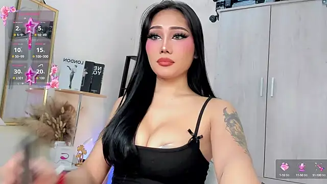 Icon1c LiLy online show from October 3, 9:04 pm
