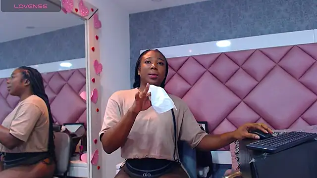 DanielaDuff online show from April 9, 7:42 pm