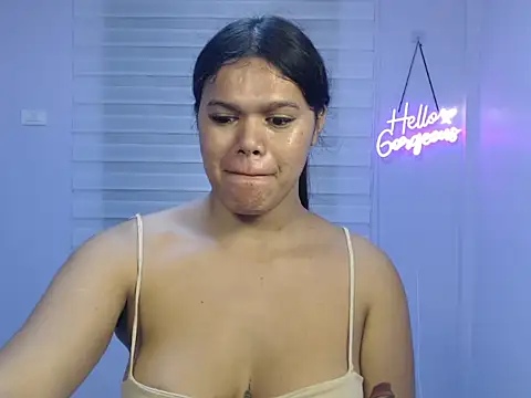 Snapshot of Miss_Ivanawolf chatting on February 23, 2:57 pm Miss Ivanawolf online show from February 23, 2:57 pm